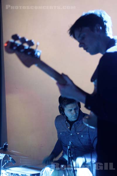 STILL CORNERS - 2012-11-15 - PARIS - Point Ephemere - 